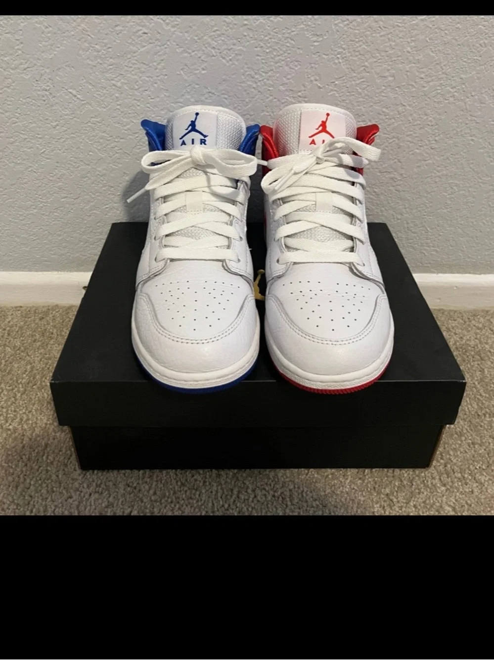 Air Jordan 1 Mid SE 85 DH0200-100 Size 4.5Y